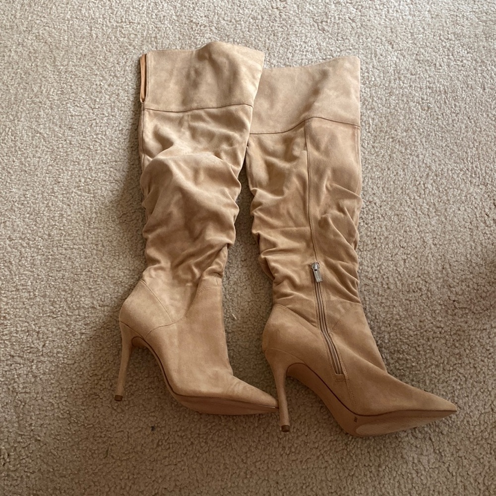 Jessica Simpson Almond Boots size 8.5 Medium